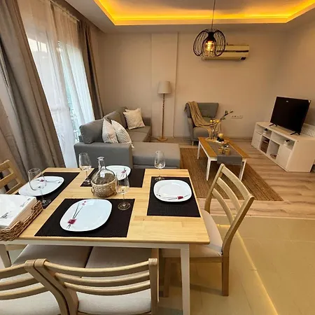 Oezguen Appartement Seferihisar
