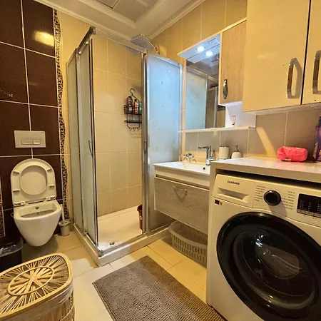 Oezguen Appartement Seferihisar